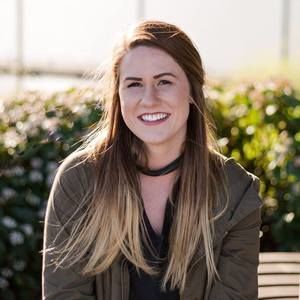 Meet your Posher, Emily